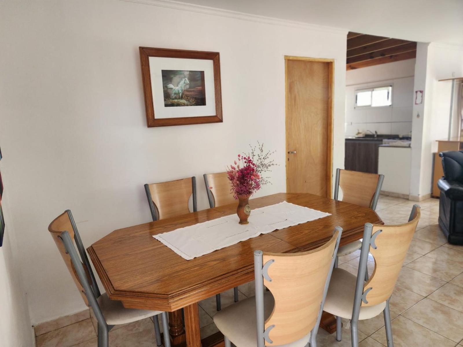 Casa Amplia Y Comoda Acantilados Сasa de vacaciones *